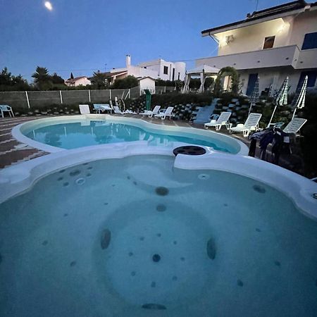 B&B Villa Alma San Costanzo 外观 照片